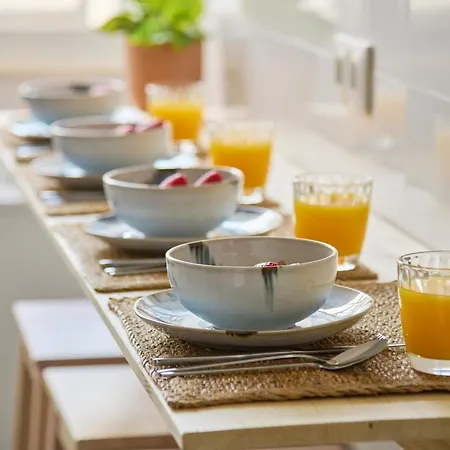 Charming Graça Flat W Balcony, By Timecooler Appartement Lisboa