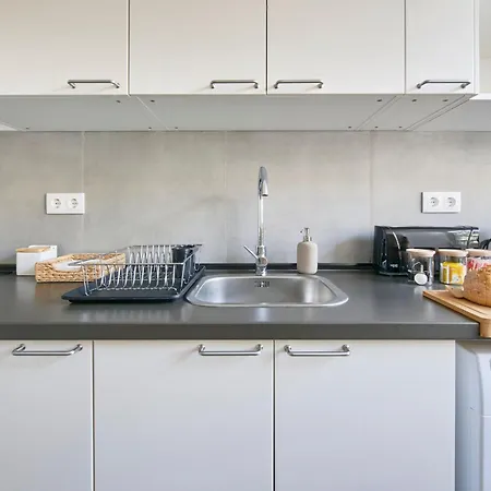 Apartment Charming Graca Flat W Balcony, By Timecooler Lisbon
