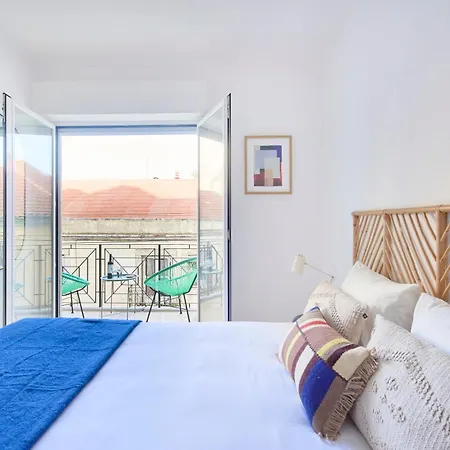 Appartement Charming Graça Flat W Balcony, By Timecooler *