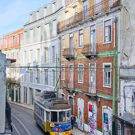 Charming Graca Flat W Balcony, By Timecooler Apartmán *