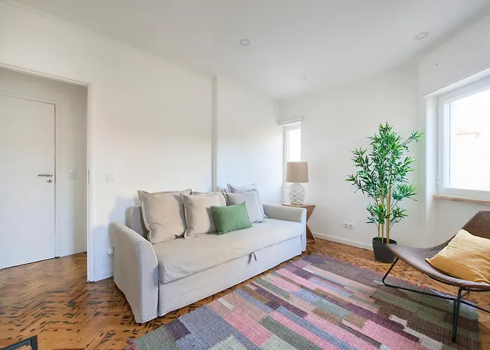 Charming Graca Flat W Balcony, By Timecooler Διαμέρισμα