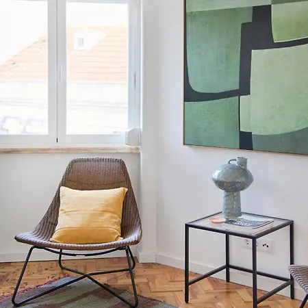 Charming Graca Flat W Balcony, By Timecooler Apartman Lisboa